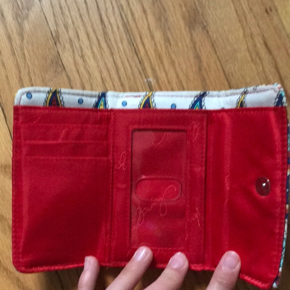 Vera Bradley  great condition wallet - Picture 4 of 8